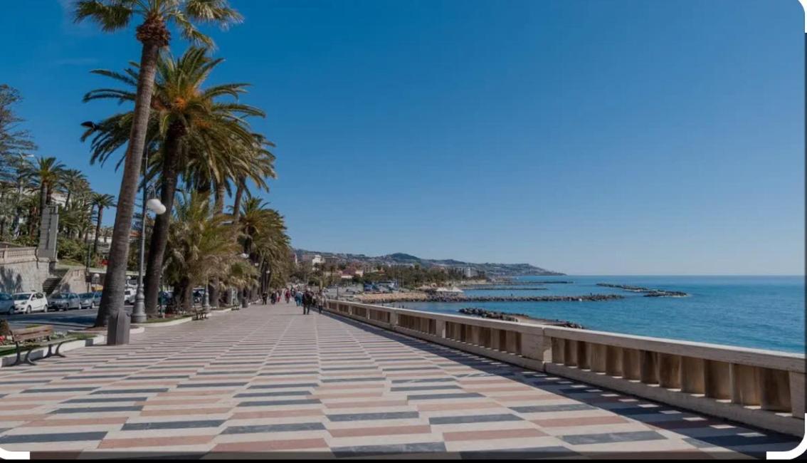 Ampio Appartamento Centrale Sanremo Dış mekan fotoğraf