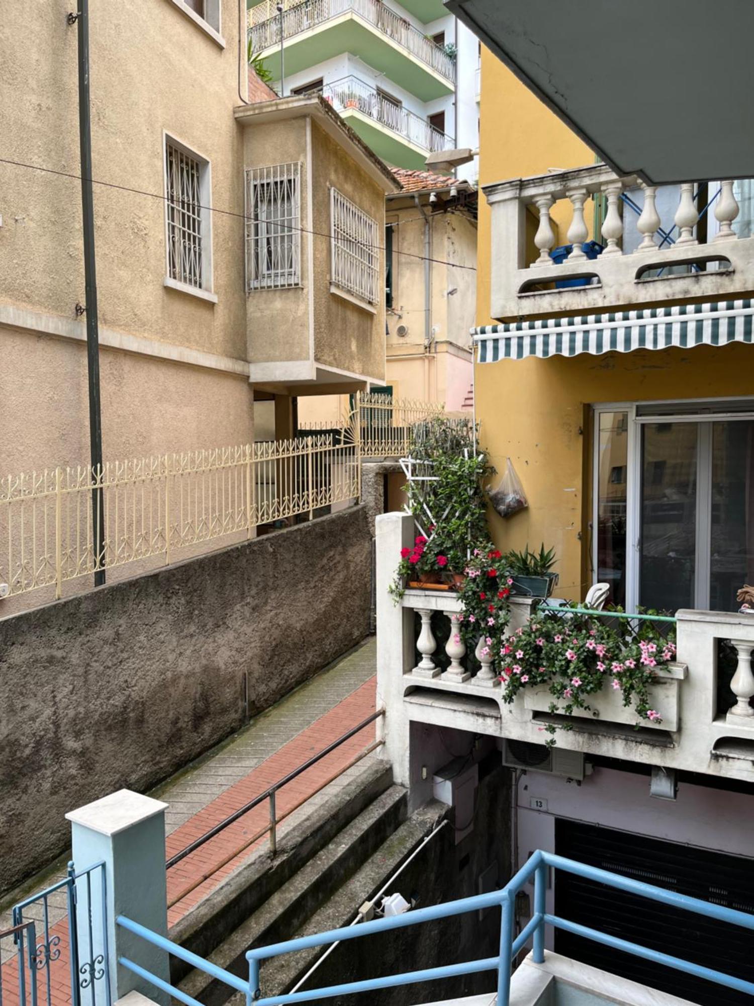 Ampio Appartamento Centrale Sanremo Dış mekan fotoğraf